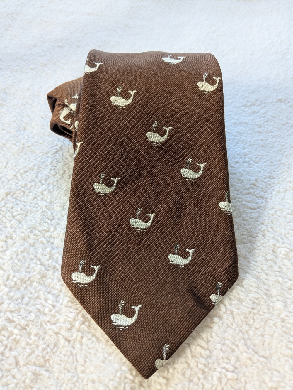 Vintage Roderick St. John's Men's Neck Tie Brown Whale EUC